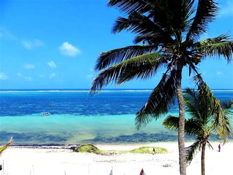 11 Best Beaches in Mombasa Kenya and where to stay.