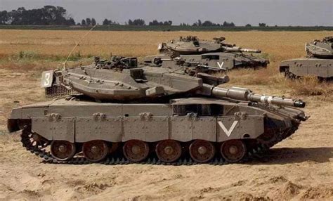 232 best Merkava images on Pinterest | Armored vehicles, Battle tank ...