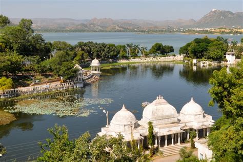 Lake Pichola in Udaipur | TripCompanion Tours