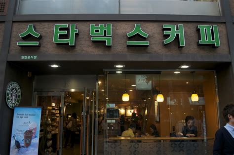 Starbucks Korea is leading the charge in hiring disabled workers - Koreaboo