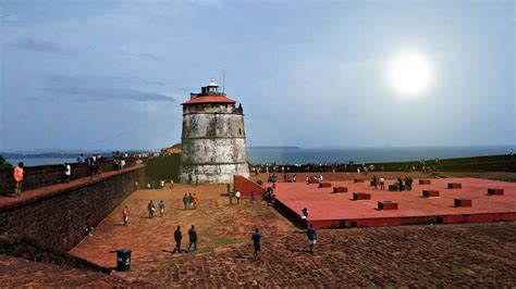 Fort Aguada Goa | Fort History & Visiting Time | Goa Tourism