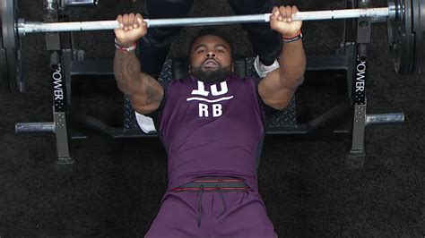 Strongest Nfl Player Bench Press - aaa-ai2