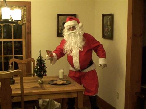 SANTA CLAUS CAUGHT ON VIDEO - YouTube