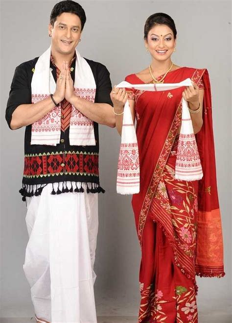 Dresses of Assam | Traditional Assamese Costumes - Holidify