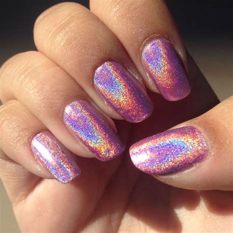 Holo It's Me! — My favorite holographic polish looks so awesome in ...