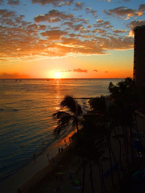 Sunset on Waikiki Beach in Honolulu, Hawaii image - Free stock photo ...