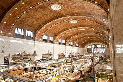 Taste Your Way Through Cleveland at the West Side Market | Select Registry