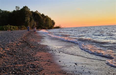 15 Best Lake Erie Beaches in Ohio - Travel Inspired Living