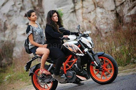 IndiaGirlsOnBike - Women Empowerment Of India: indian lady riding bike 76