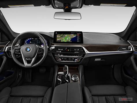 2022 BMW 5-Series Pictures: | U.S. News