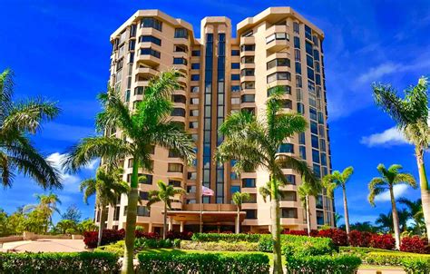 Dorchester High Rise Condos For Sale - Luxury Condos in Naples FL.