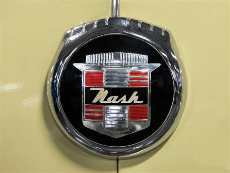 American Auto Emblems: NASH