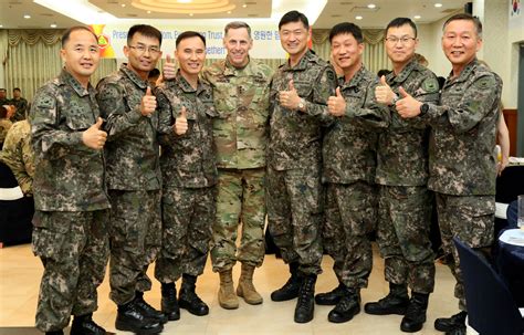 Eighth Army Enjoys a Festival with Third Republic of Korea Army > U.S ...