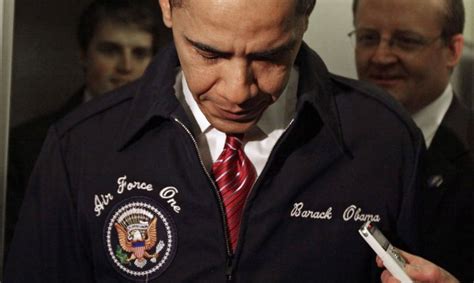 Obama's First Air Force One Trip, Gets His Own Jacket (SLIDESHOW ...