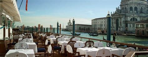 Top 5 restaurants overlooking the Grand Canal | Venice hotels, Venice ...