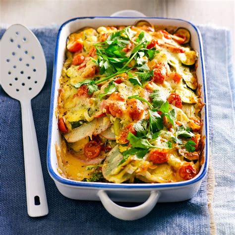 Our best ever cheesy green vegetable bake | Recipe | Vegetable bake ...