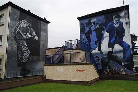 Derry Bogside Murals / The People's Gallery – Aran Sweaters Direct