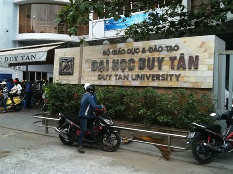 DSU partners with Duy Tan University in film studies