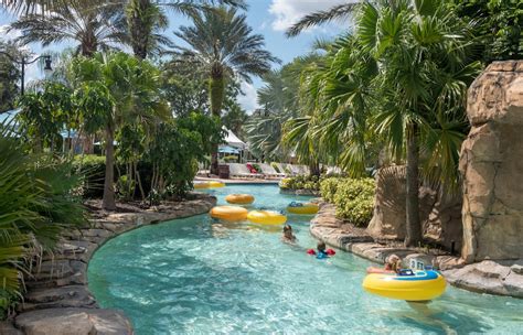 Why Hotels are Now Starting to Build Lazy River Pools