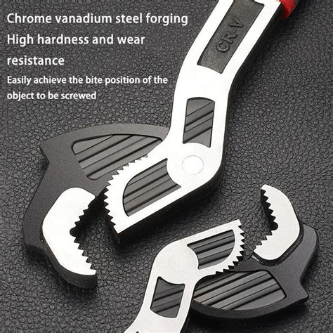 Industrial Grade Multifunctional Self-locking Pipe Wrench Tool