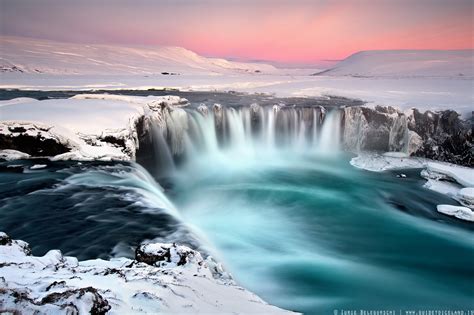 아이슬란드 최고의 폭포 10곳 | Guide to Iceland