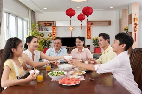 15 Chinese New Year Traditions To Observe (And Pass on To your Kids ...