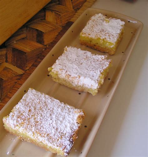 Cooking with Yiddishe mama: Passover Tart Lemon Squares