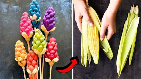 How to Make DIY Flowers Using Corn Husks