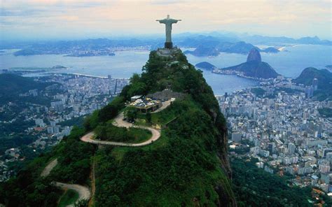 Statue of Jesus Rio De Janeiro Brazil [2560×1600] : wallpaper