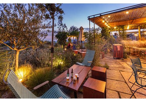 Rooftop Bars in Athens | The Official Athens Guide