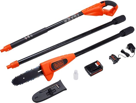 7 Best Pole Saw Pruner Reviews (Electric, Cordless, & Gas)