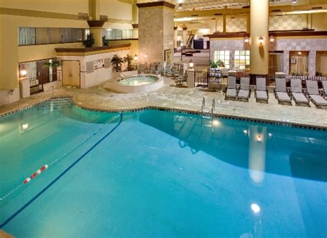 Skokie Hotels: HOLIDAY INN CHICAGO NORTH SHORE HOTEL Skokie Illinois