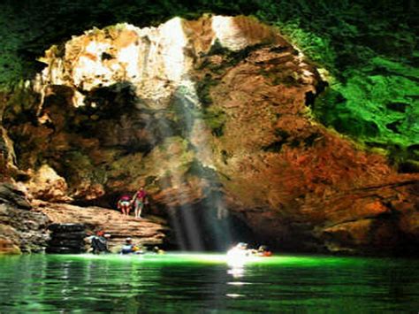 Wisata Goa Pindul Yogyakarta - Bookwisata Indonesia