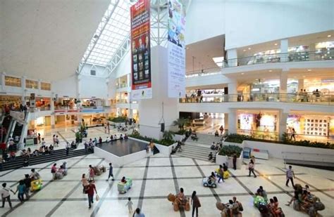 Shopping In Manila: Most Enthralling Places To Go, Splurge And Shop