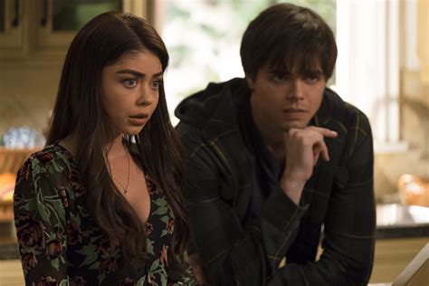 Sarah Hyland Explains Haley's Absence On 'Modern Family' Final Season ...