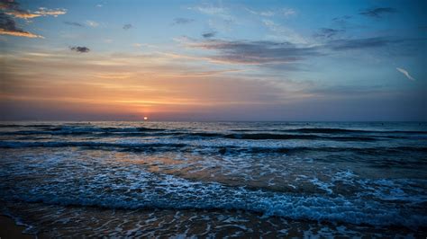 Sea Waves During Sunset Under Blue Cloudy Sky 4K HD Nature Wallpapers ...