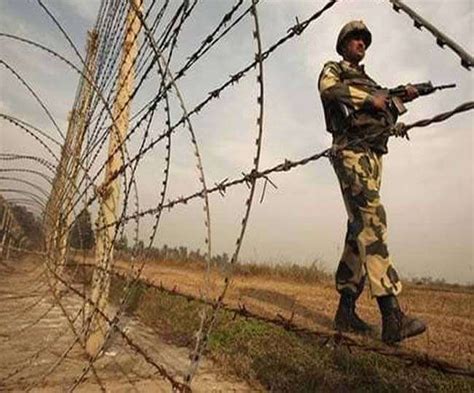 Indo-Pak border भारत-पाक सीमा के आस-पास रात्रि प्रवेश तथा विचरण पर लगी ...