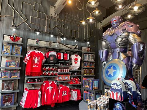 Comics Shop Expands on Marvel Super Hero Island at Universal's Islands ...