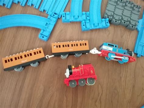 Tomy Thomas & Friends Train Set Blue Track Lot w/Battery operated ...