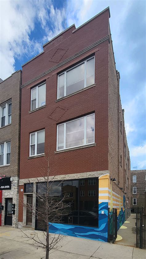 Our Apartments | Wicker Park Apartments