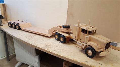 How To Build A Wooden Toy Truck - Wooden Home