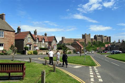 Bamburgh Village – South Meadows