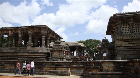 Temples of Hoysalas : Hoysala Architecture