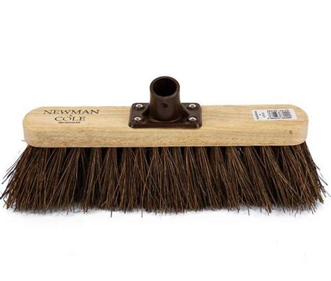 Wooden Floor Brush With MS Rod at Rs 385/piece | Floor Cleaning Brush ...