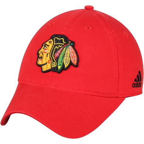 Chicago Blackhawks adidas Solid Slouch Fitted Hat - Red