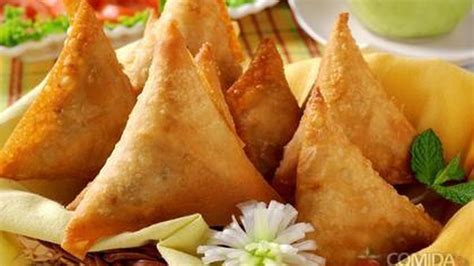 Receita de Samosa (pastel indiano) - Comida e Receitas