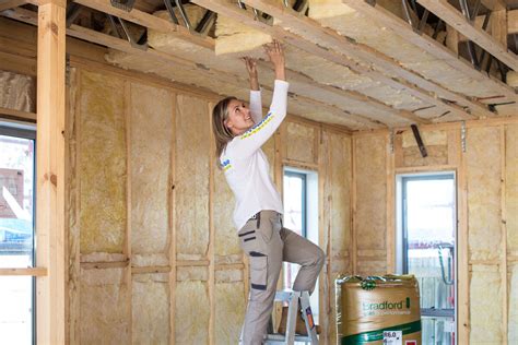 Roof Insulation Installation For First Timers: Tips From Pricewise ...