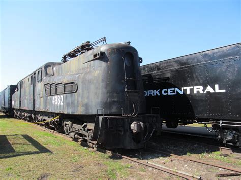 GG1 electric locomotive from the Pennsylvania Railroad, No. 4882, built ...