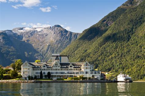 Best Norway Fjord Hotels Photos | Architectural Digest