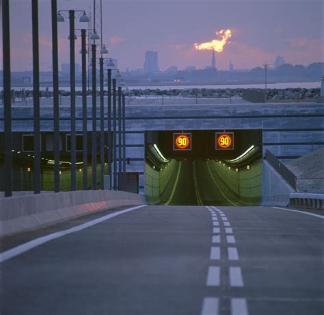 A Bridge That Turns Into An Underwater Tunnel Connecting Denmark And Sweden